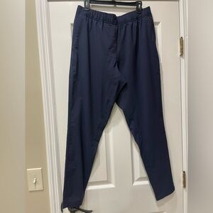 Eddie Bauer Men's Switch Five-Pocket Slim Pants navy size large